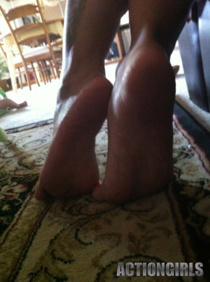 Armie Field Oiled Up