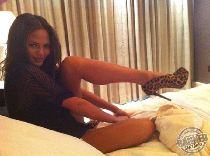 Chrissy Teigen Sexy Celebrity