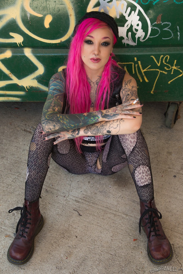 Kelsi Is A Pink-haired Gutter Punk