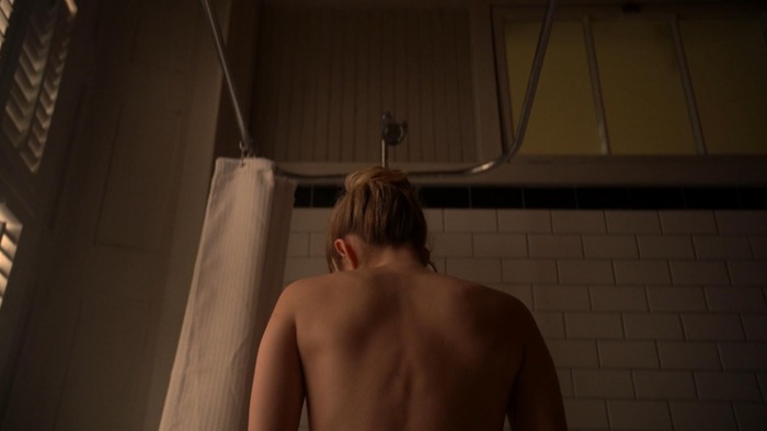 Emma Roberts In Naked Pics