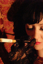 Gothic Beauty Smoking 04