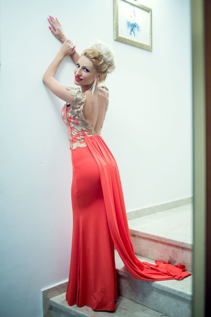 Leticia Lee Perfect Lady