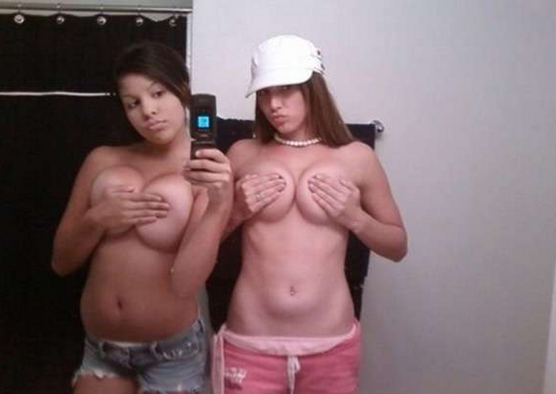 Group of chicks with big racks