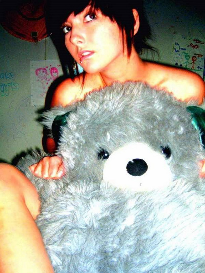 Awesome indie girls having sex