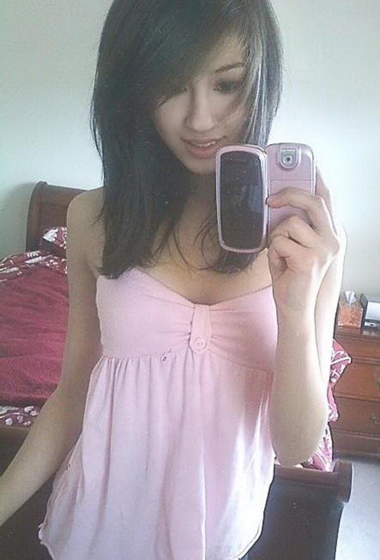 Asian cutie gets naked
