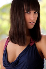 Nadia Ariais a natural brunette 01