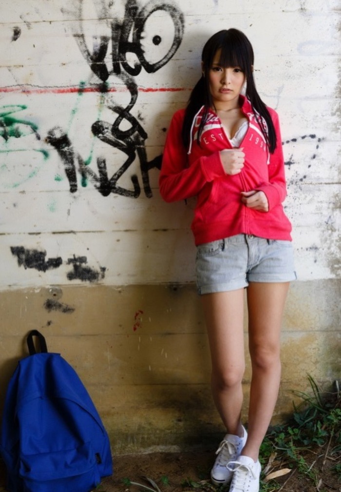 Mihono Sakaguchi On The Beach