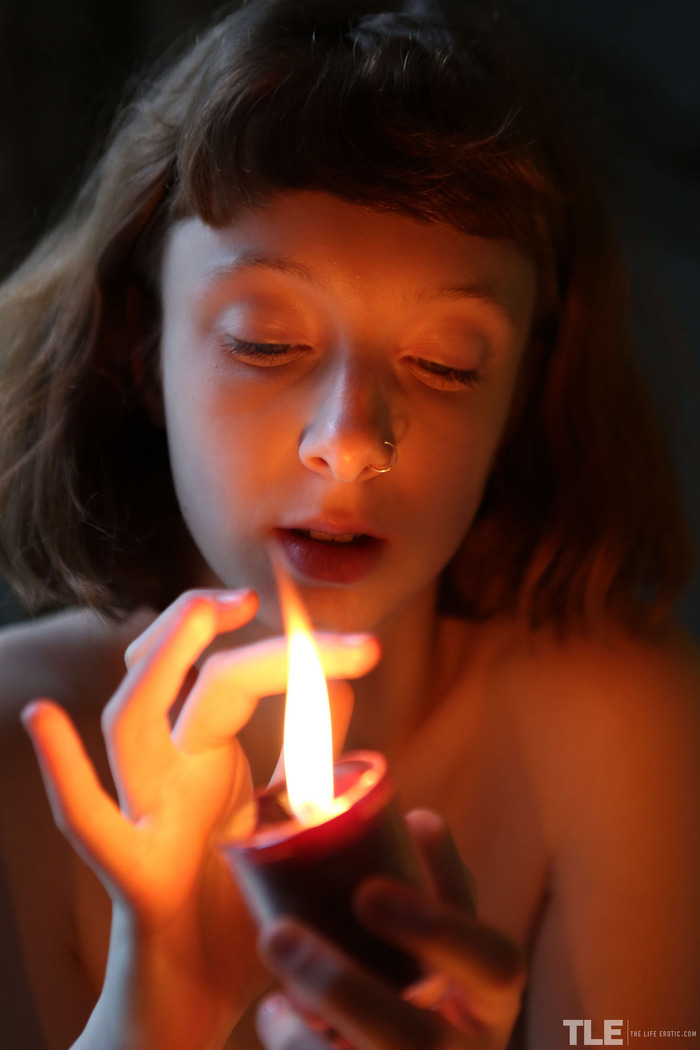 Sondrine Kinky Solo Girl